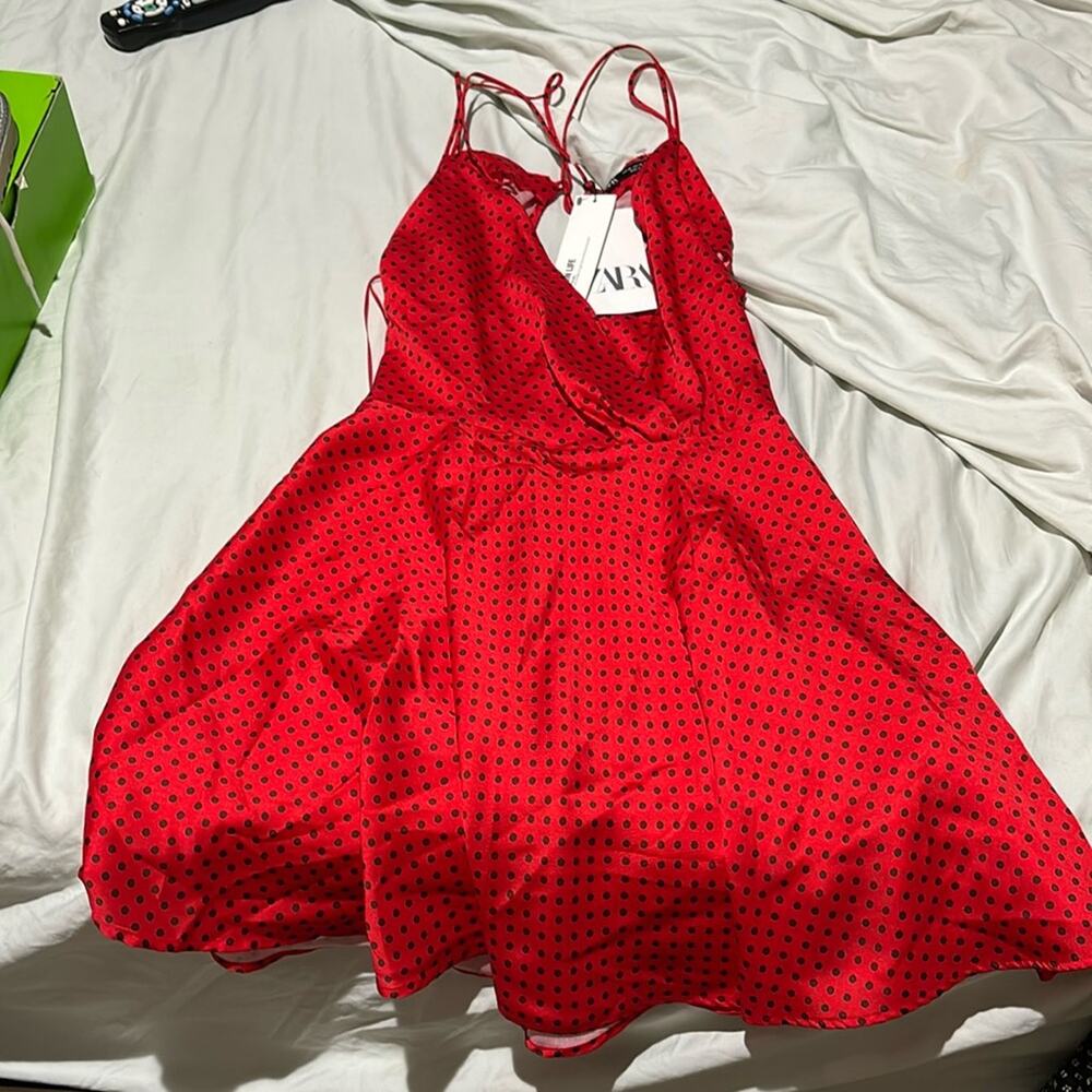 Zara xs red black polka dot halter style dress flare midi nwt 💯 polyester